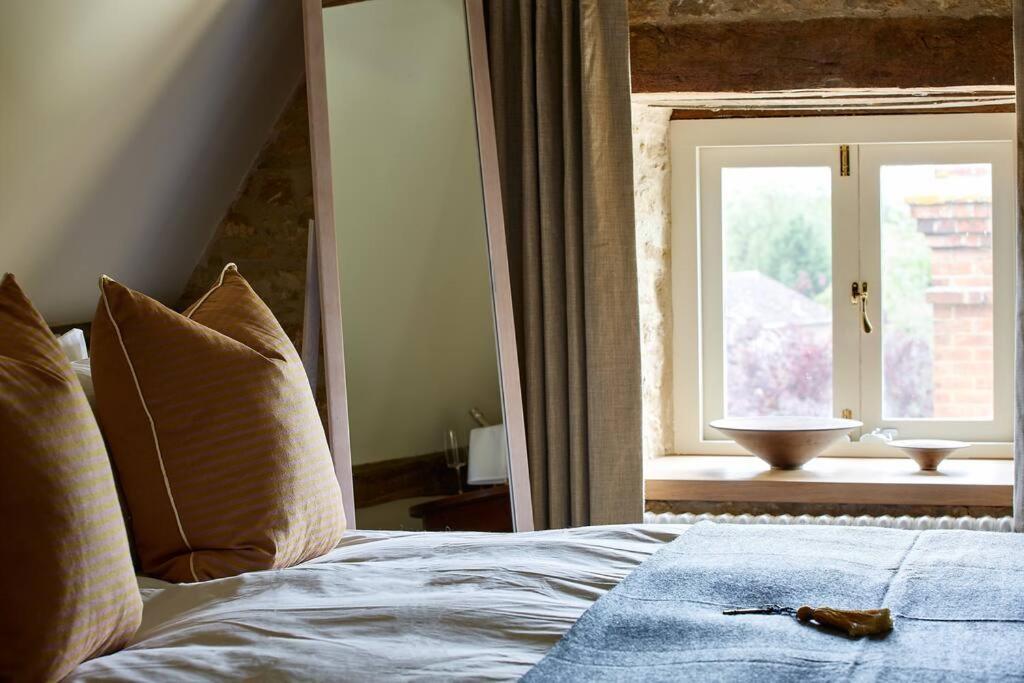 Dawn At The Sun Inn Felmersham, Our Signature Duplex Suite Sharnbrook Zewnętrze zdjęcie